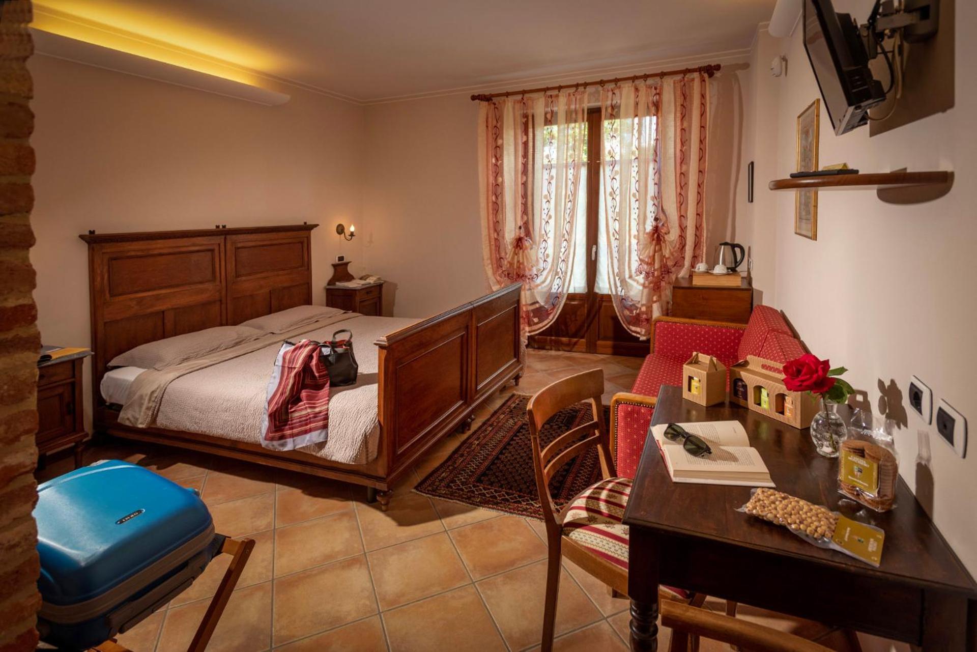 Agriturismo Cascina Monchiero Бра Екстер'єр фото