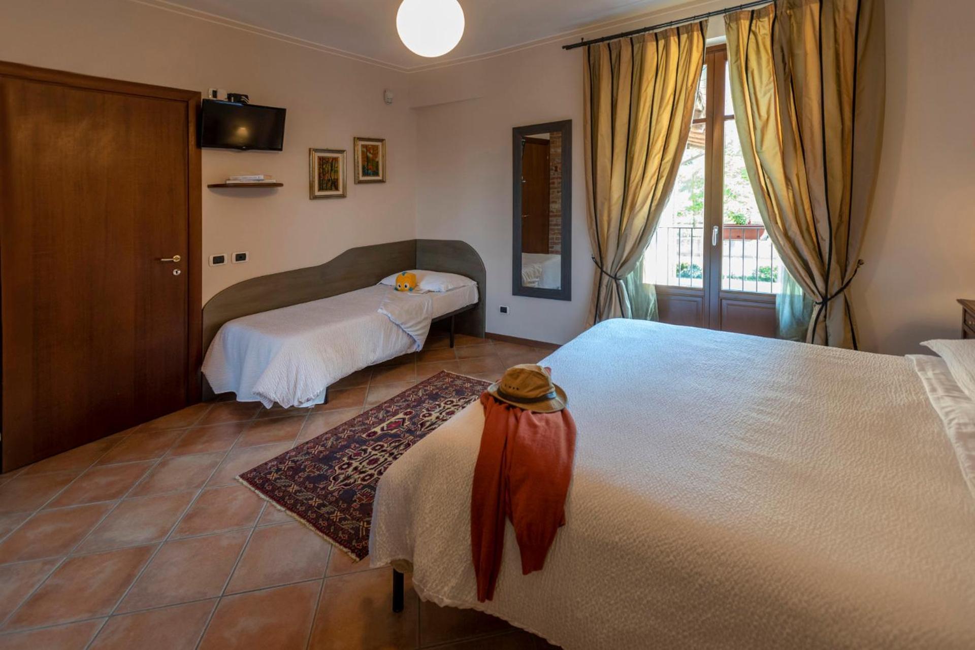 Agriturismo Cascina Monchiero Бра Екстер'єр фото